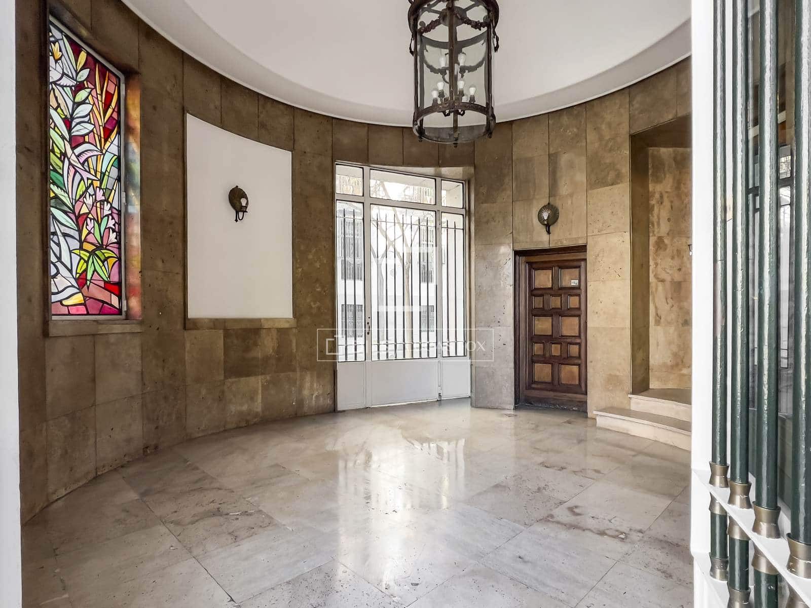 3 slaapkamer Appartement te huur in Madrid stad met garage - € 15.000 (Ref: 9733579)