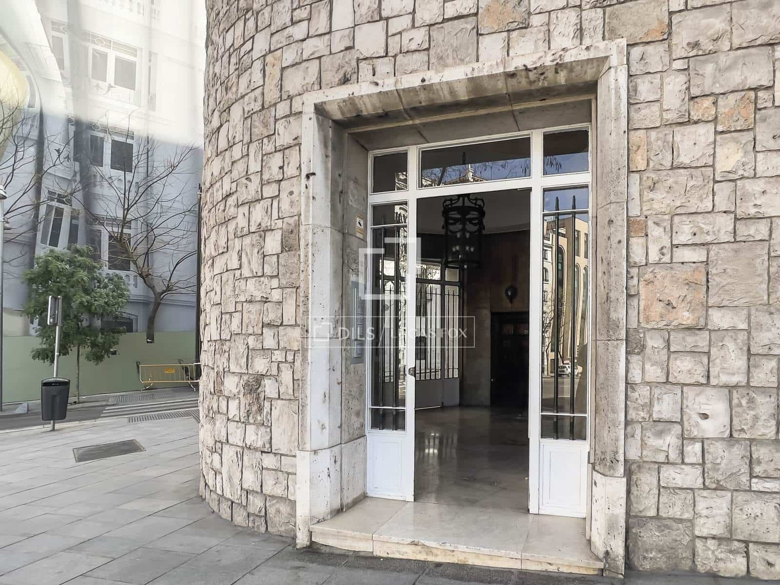 3 slaapkamer Appartement te huur in Madrid stad met garage - € 15.000 (Ref: 9733579)