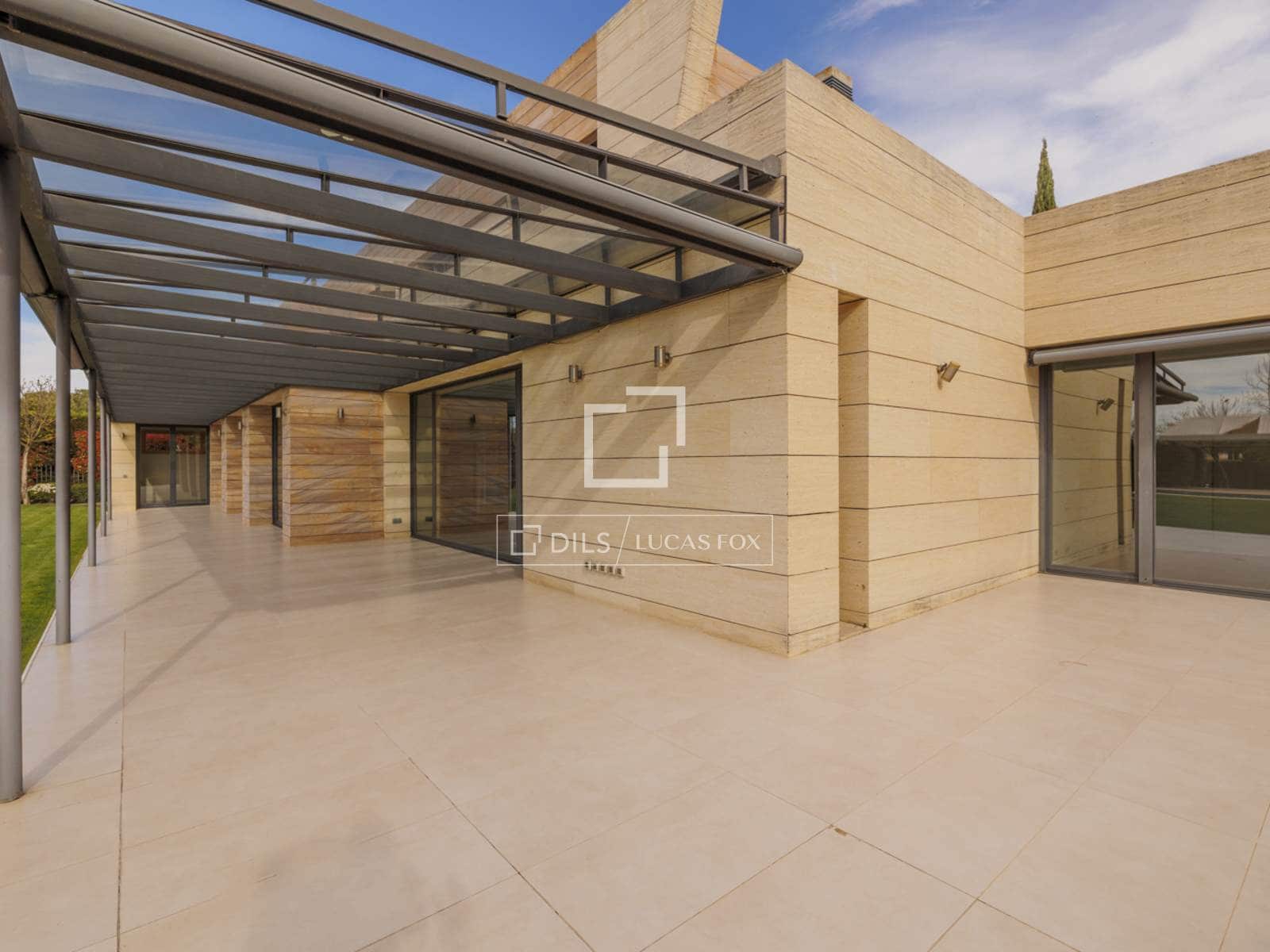 8 bedroom Villa for rent in Pozuelo de Alarcon with pool garage - € 29,000 (Ref: 9733580)