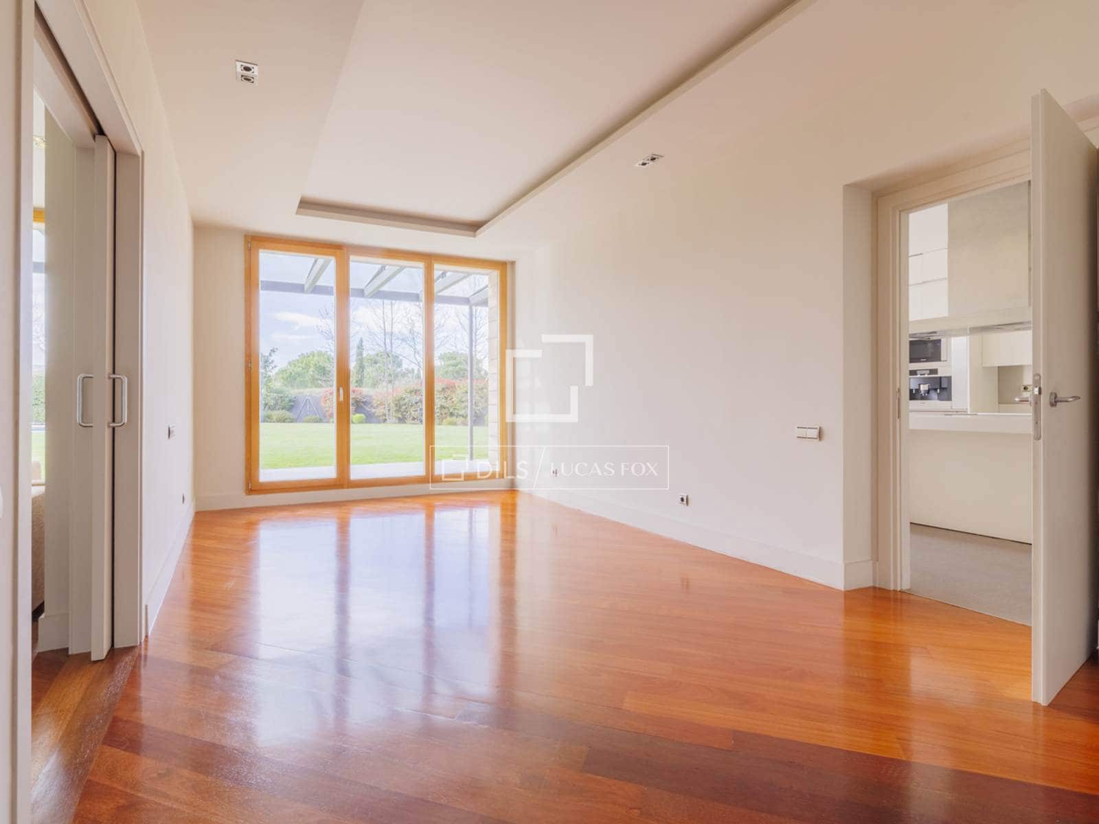 8 bedroom Villa for rent in Pozuelo de Alarcon with pool garage - € 29,000 (Ref: 9733580)