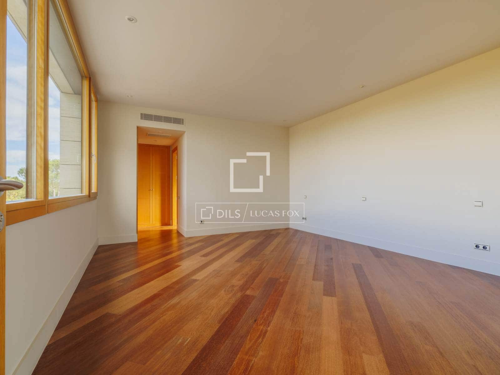 8 bedroom Villa for rent in Pozuelo de Alarcon with pool garage - € 29,000 (Ref: 9733580)