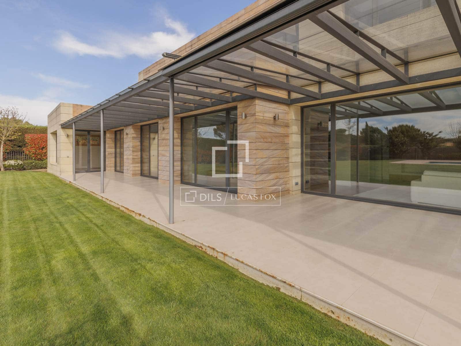 8 bedroom Villa for rent in Pozuelo de Alarcon with pool garage - € 29,000 (Ref: 9733580)