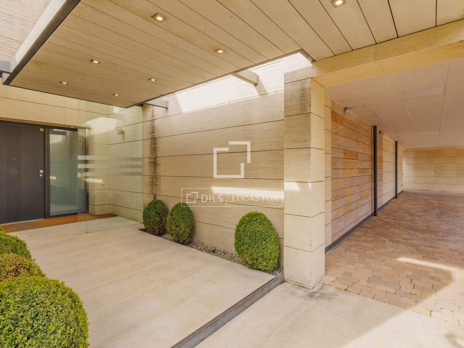 8 bedroom Villa for rent in Pozuelo de Alarcon with pool garage - € 29,000 (Ref: 9733580)