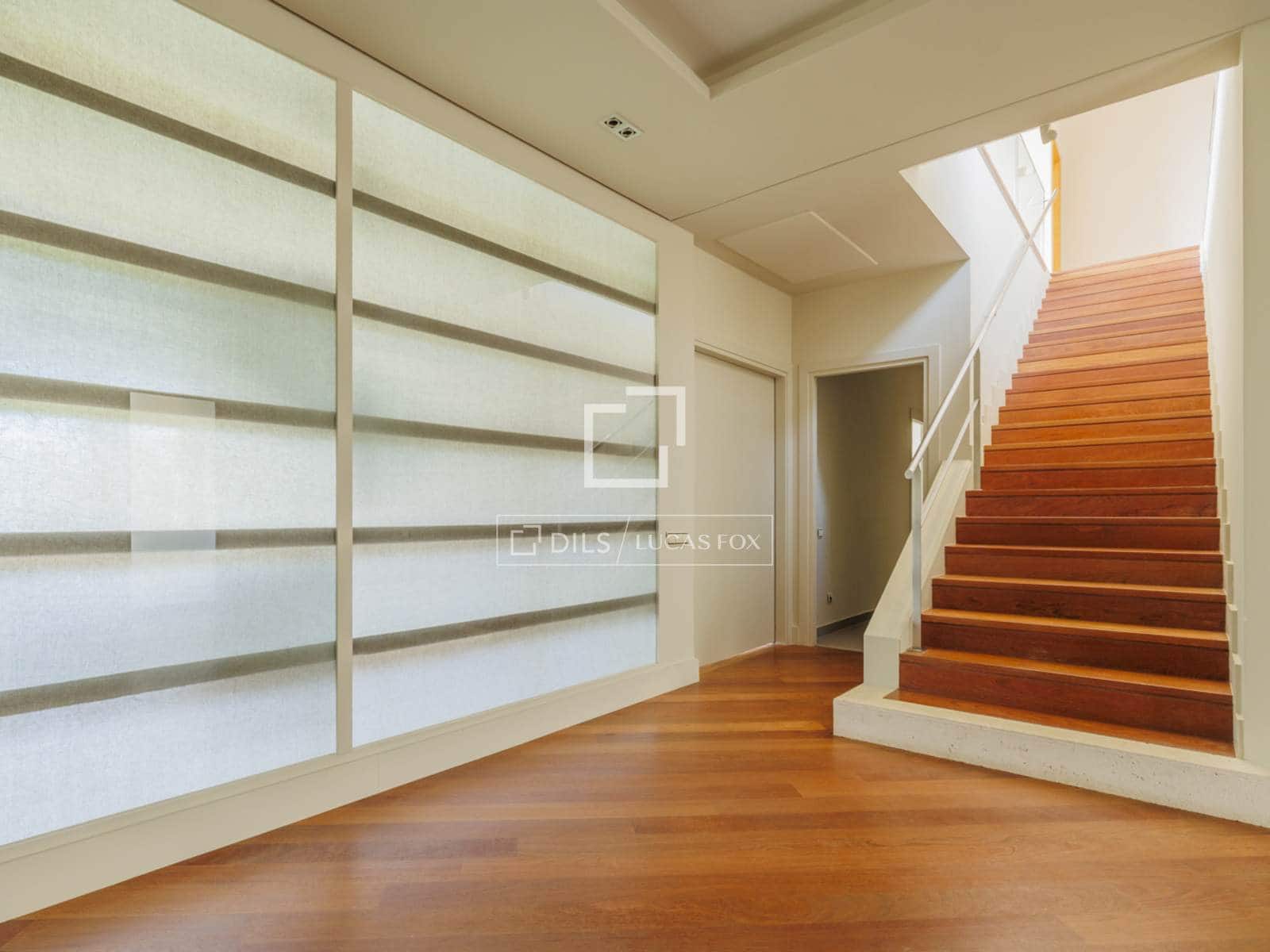 8 bedroom Villa for rent in Pozuelo de Alarcon with pool garage - € 29,000 (Ref: 9733580)