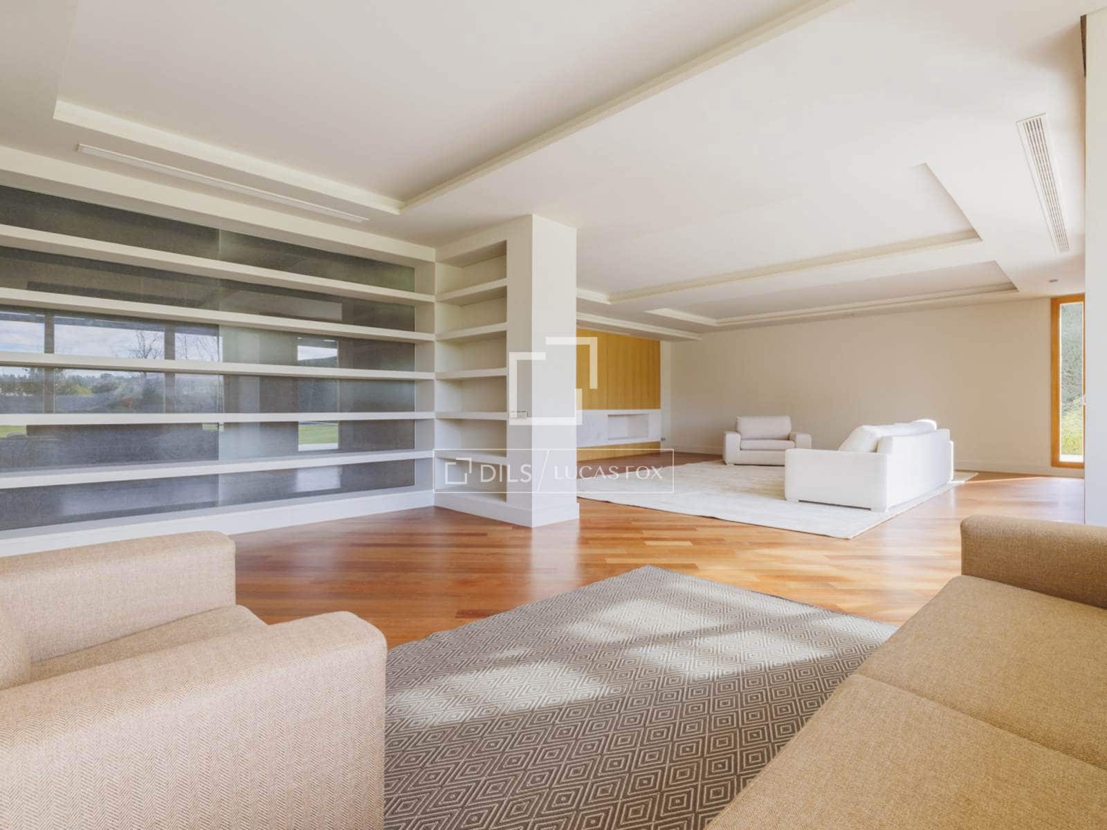 8 bedroom Villa for rent in Pozuelo de Alarcon with pool garage - € 29,000 (Ref: 9733580)