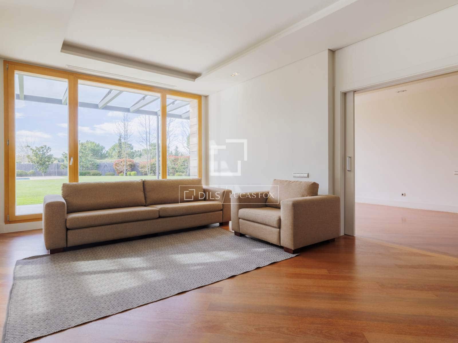 8 bedroom Villa for rent in Pozuelo de Alarcon with pool garage - € 29,000 (Ref: 9733580)