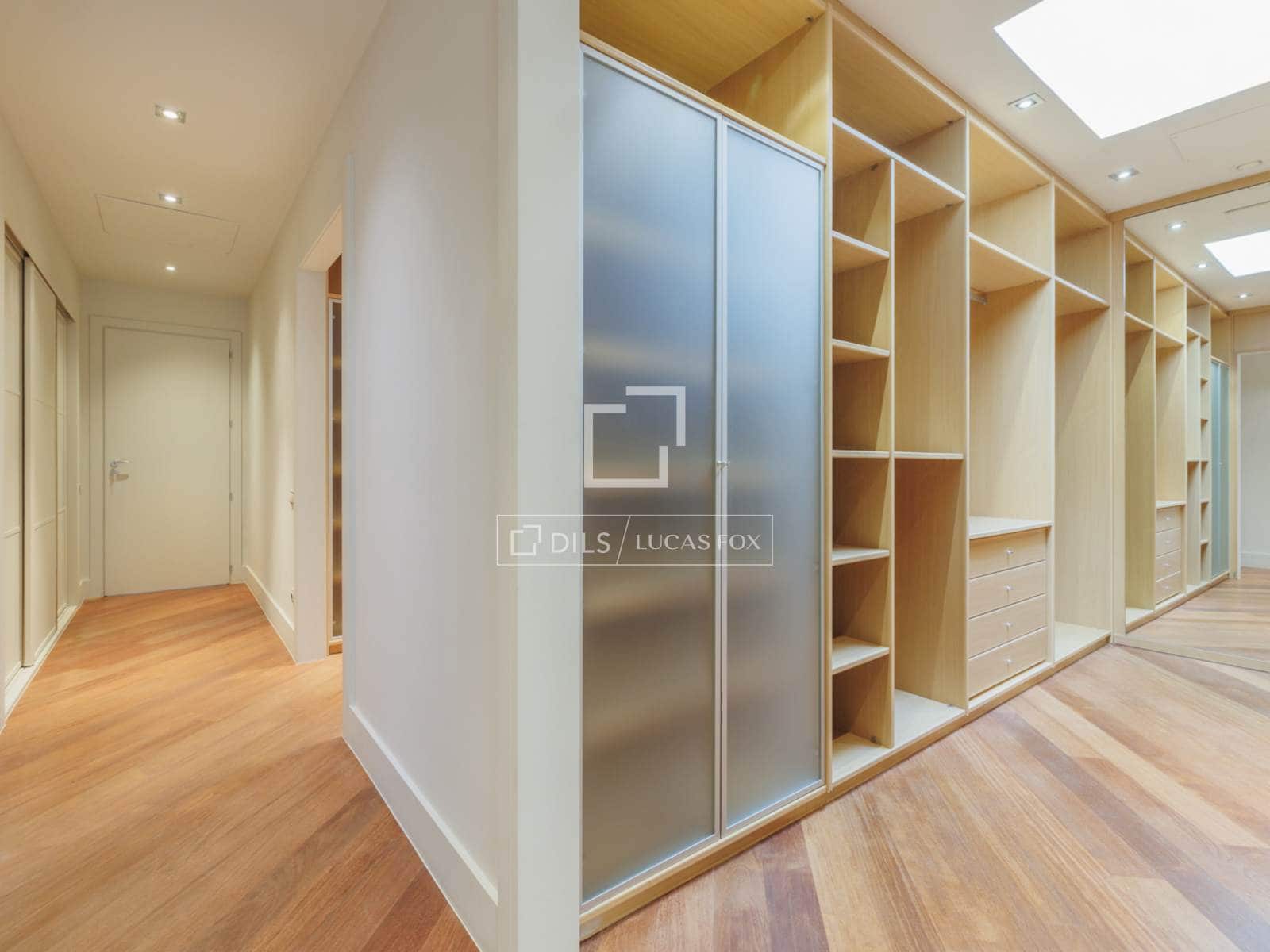 8 bedroom Villa for rent in Pozuelo de Alarcon with pool garage - € 29,000 (Ref: 9733580)