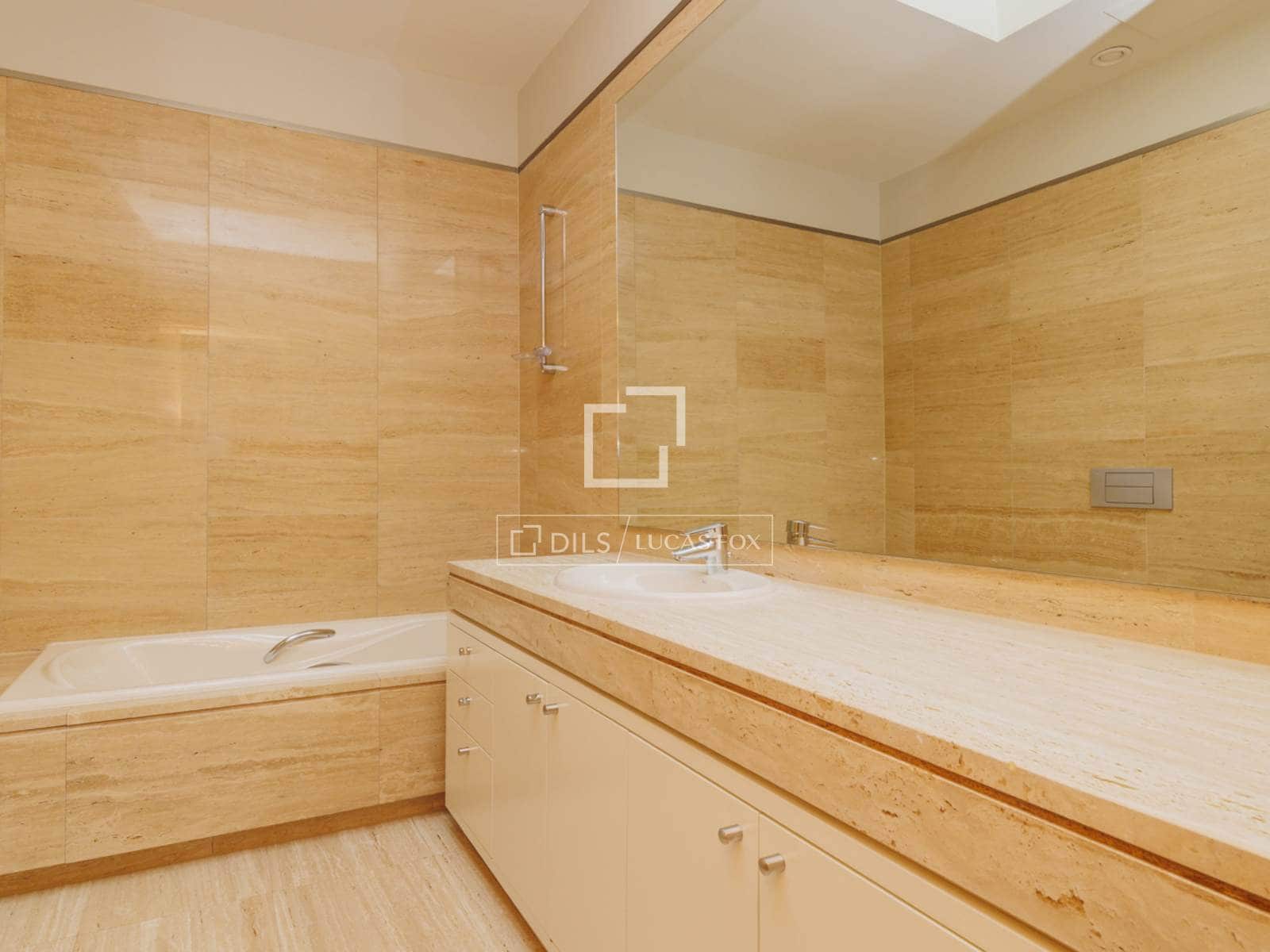 8 bedroom Villa for rent in Pozuelo de Alarcon with pool garage - € 29,000 (Ref: 9733580)