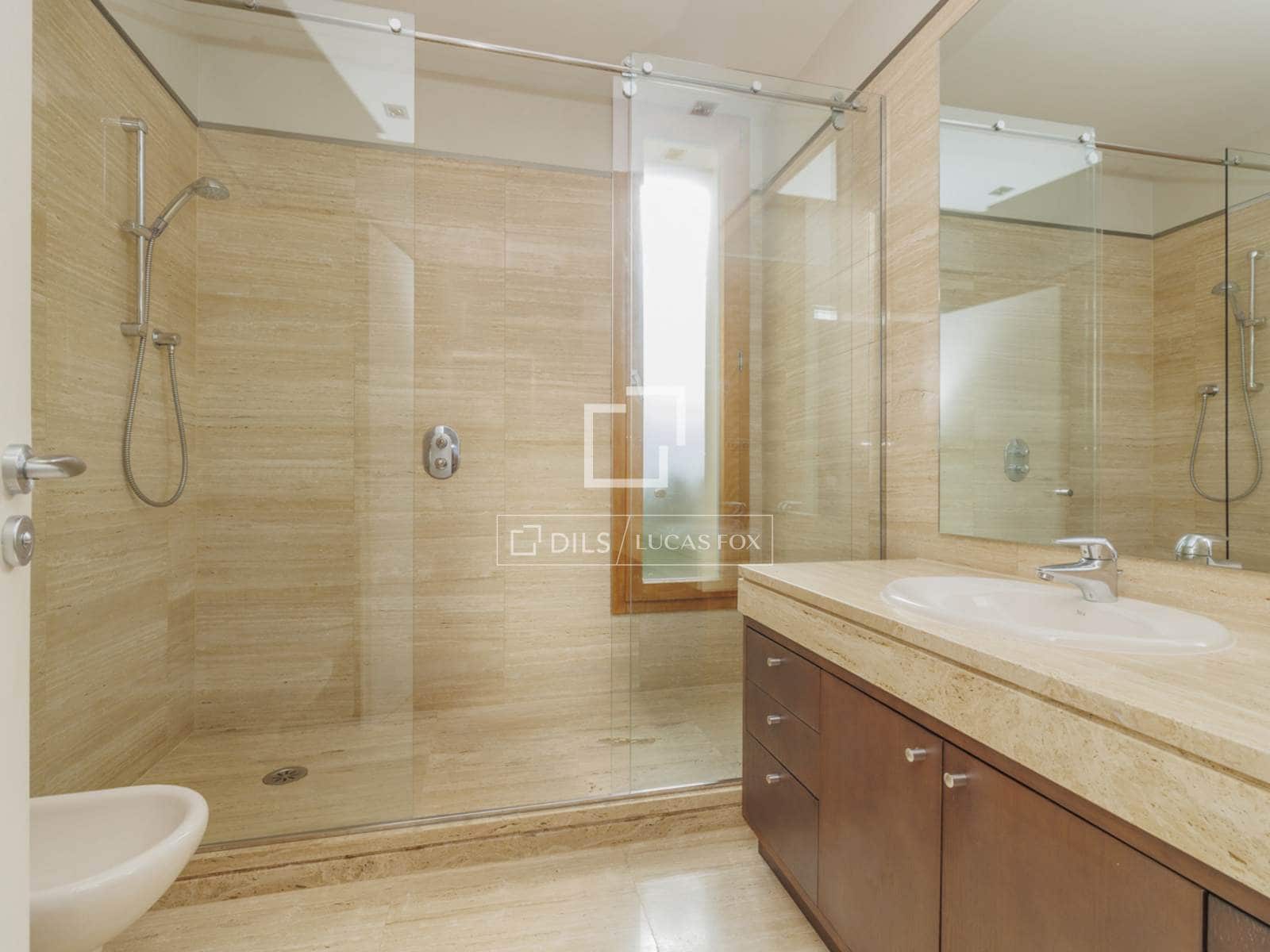 8 bedroom Villa for rent in Pozuelo de Alarcon with pool garage - € 29,000 (Ref: 9733580)