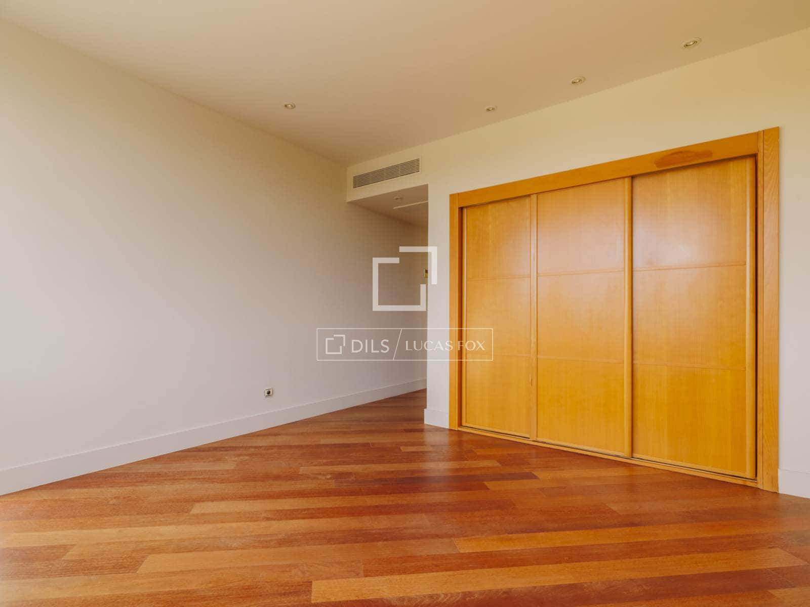 8 bedroom Villa for rent in Pozuelo de Alarcon with pool garage - € 29,000 (Ref: 9733580)