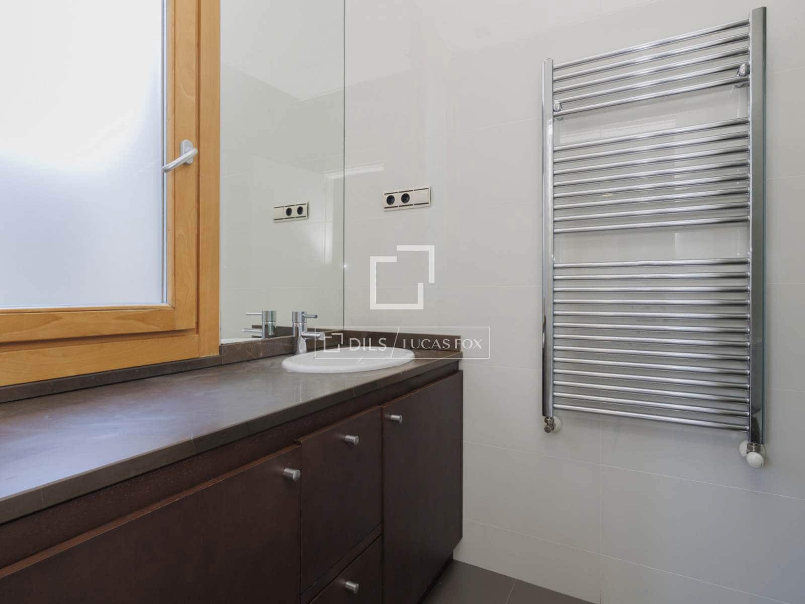 8 bedroom Villa for rent in Pozuelo de Alarcon with pool garage - € 29,000 (Ref: 9733580)