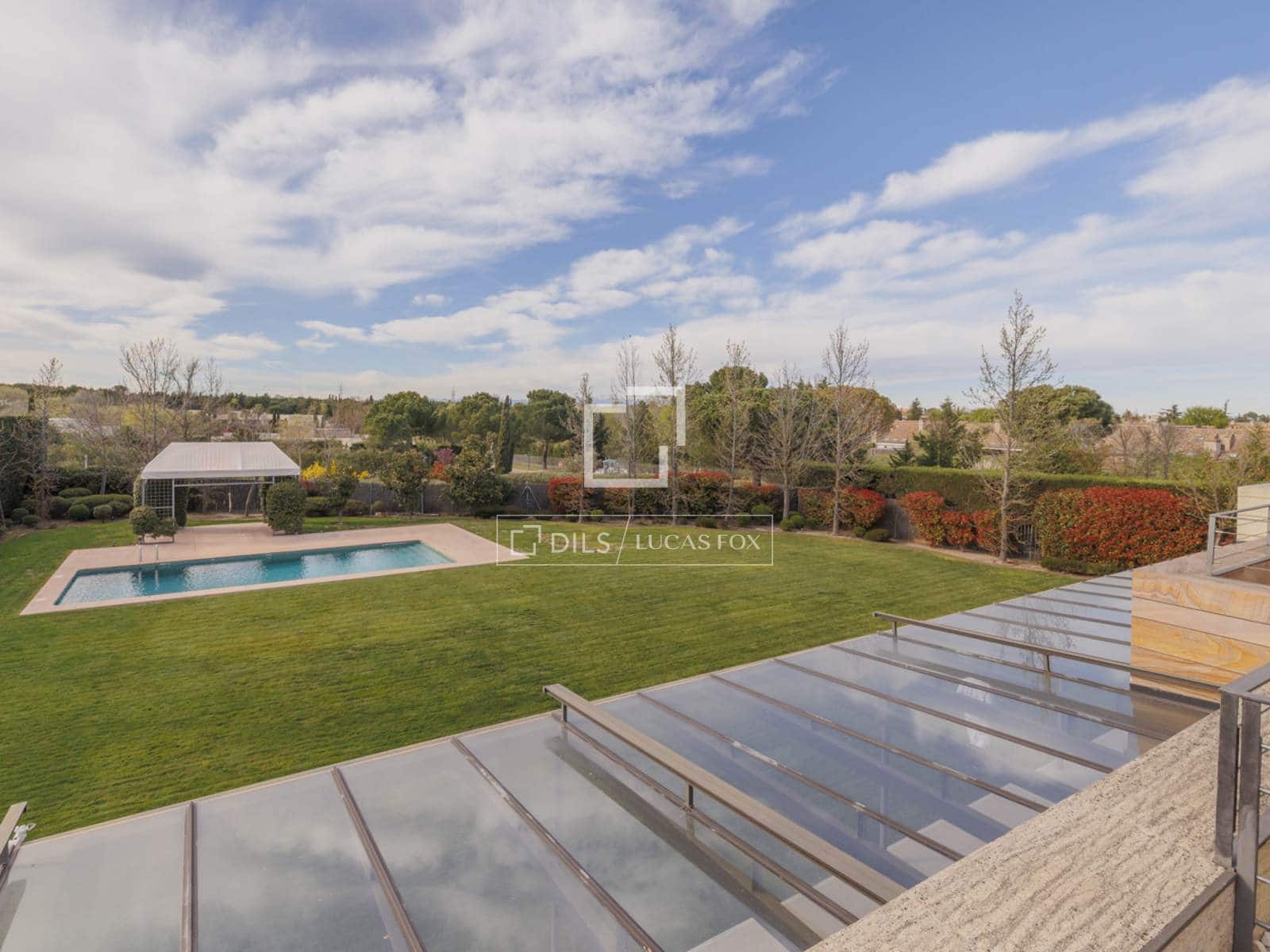 8 bedroom Villa for rent in Pozuelo de Alarcon with pool garage - € 29,000 (Ref: 9733580)