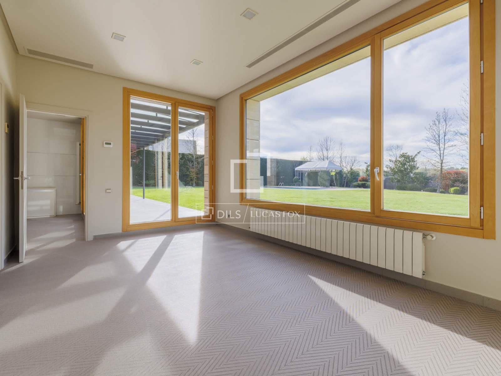 8 bedroom Villa for rent in Pozuelo de Alarcon with pool garage - € 29,000 (Ref: 9733580)