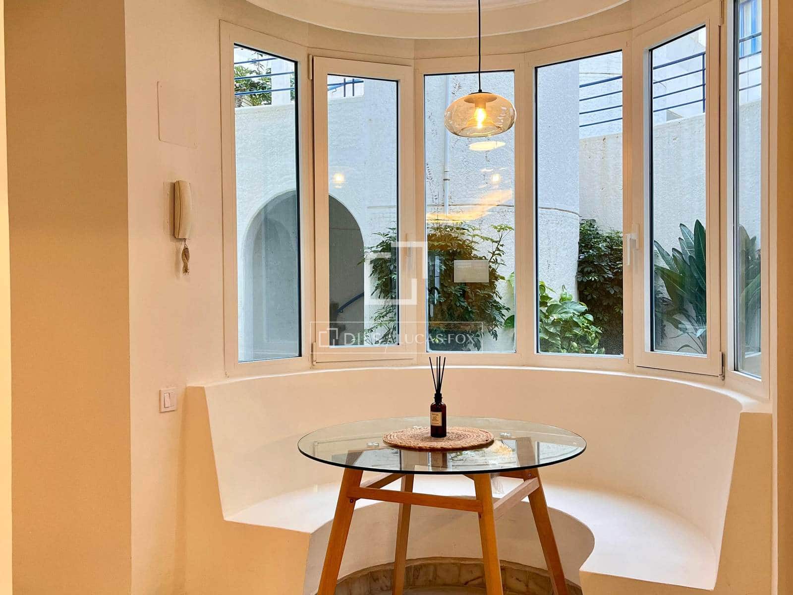 2 soverom Leilighet til salgs i Marbella med svømmebasseng garasje - € 799 000 (Ref: 9733744)