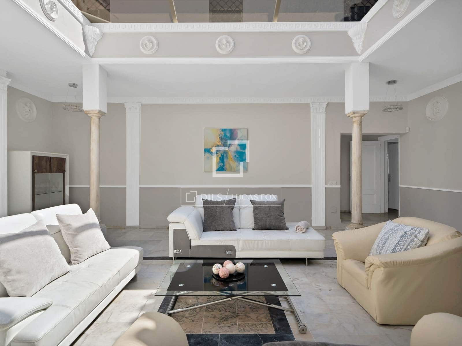 10 soveværelse Villa til salg i Marbella med swimmingpool garage - € 2.150.000 (Ref: 9733877)