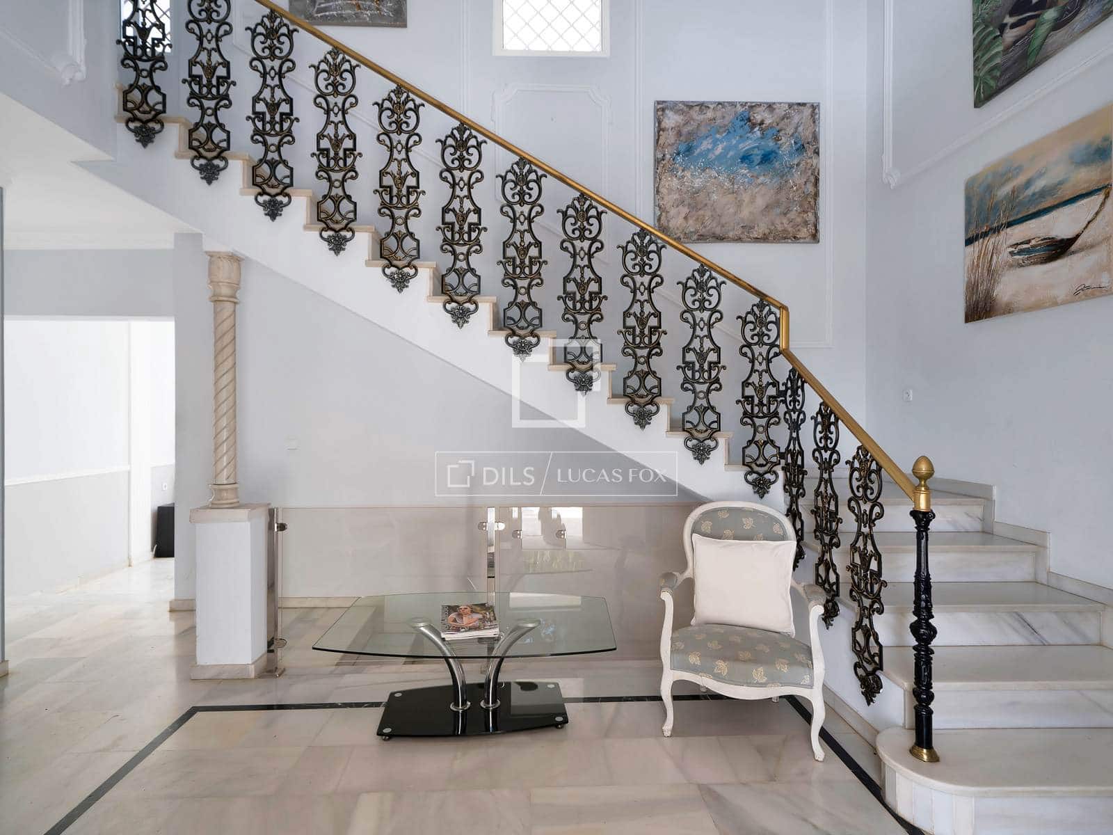 10 soveværelse Villa til salg i Marbella med swimmingpool garage - € 2.150.000 (Ref: 9733877)