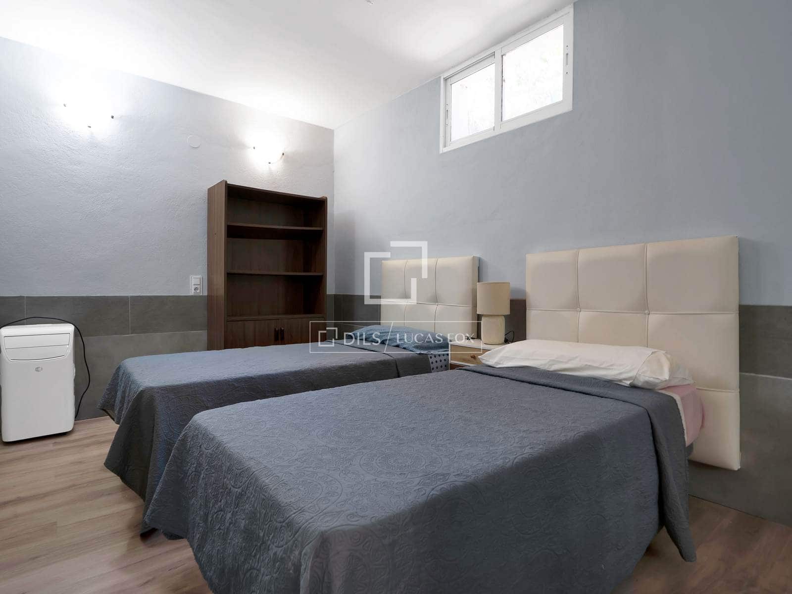 10 soveværelse Villa til salg i Marbella med swimmingpool garage - € 2.150.000 (Ref: 9733877)