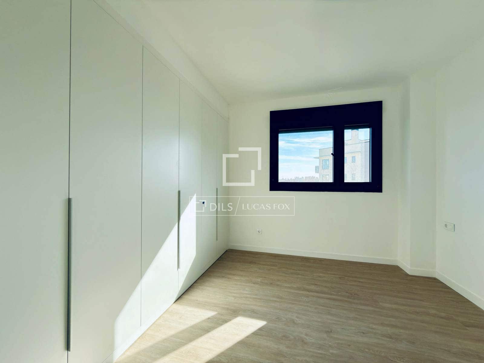 3 soveværelse Lejlighed til salg i Alicante by med swimmingpool garage - € 390.000 (Ref: 9733970)