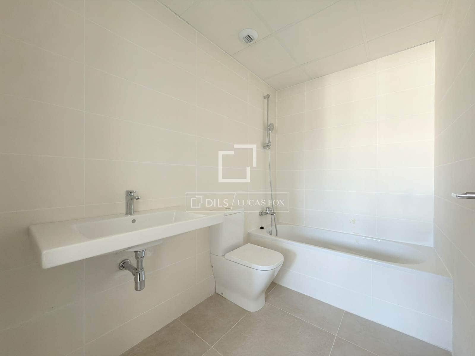 3 soveværelse Lejlighed til salg i Alicante by med swimmingpool garage - € 390.000 (Ref: 9733970)