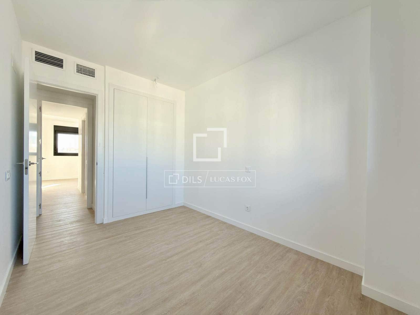 3 soveværelse Lejlighed til salg i Alicante by med swimmingpool garage - € 390.000 (Ref: 9733970)