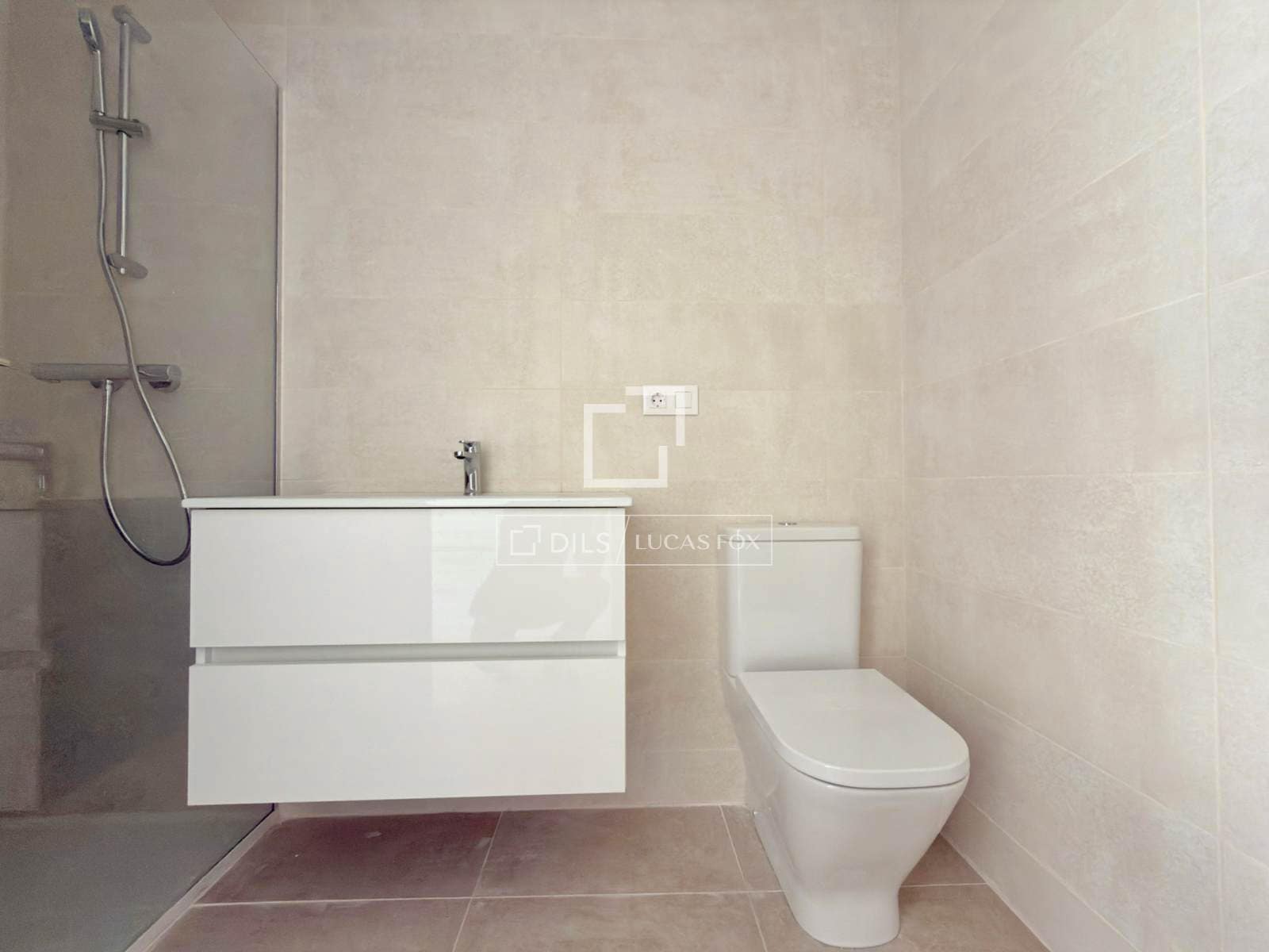 3 soveværelse Lejlighed til salg i Alicante by med swimmingpool garage - € 390.000 (Ref: 9733970)