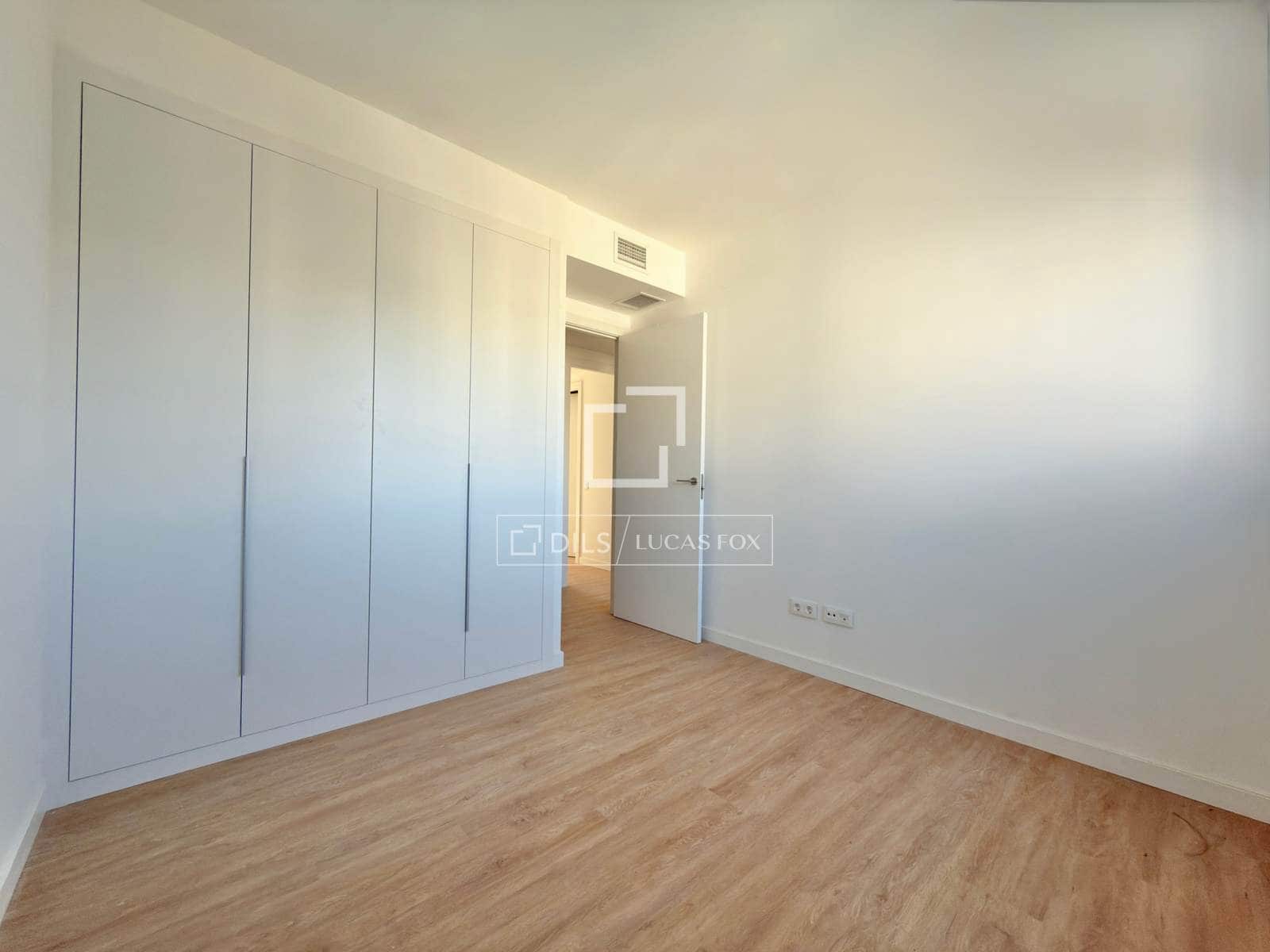 3 soveværelse Lejlighed til salg i Alicante by med swimmingpool garage - € 390.000 (Ref: 9733970)