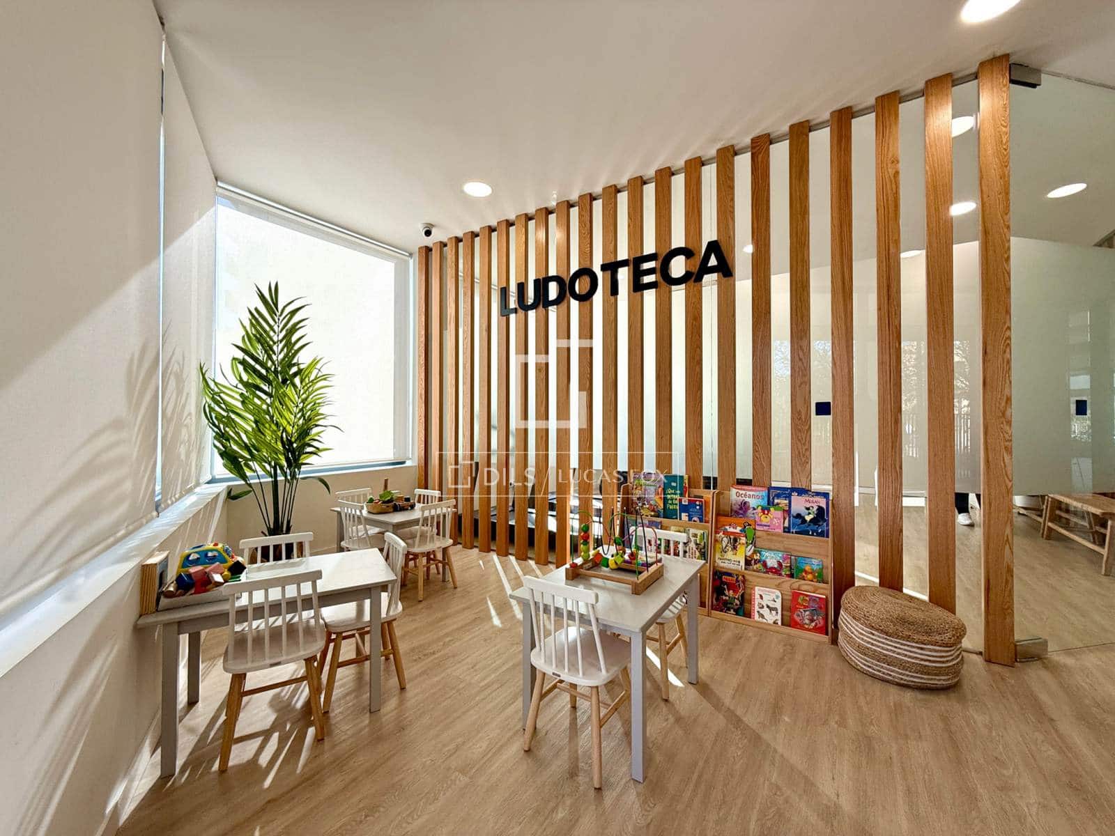 3 soveværelse Lejlighed til salg i Alicante by med swimmingpool garage - € 390.000 (Ref: 9733970)