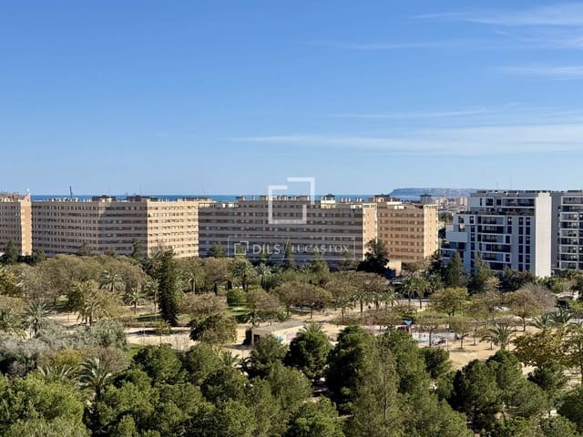 3 sovrum Lägenhet till salu i Alicante stad med pool garage - 390 000 € (Ref: 9733970)