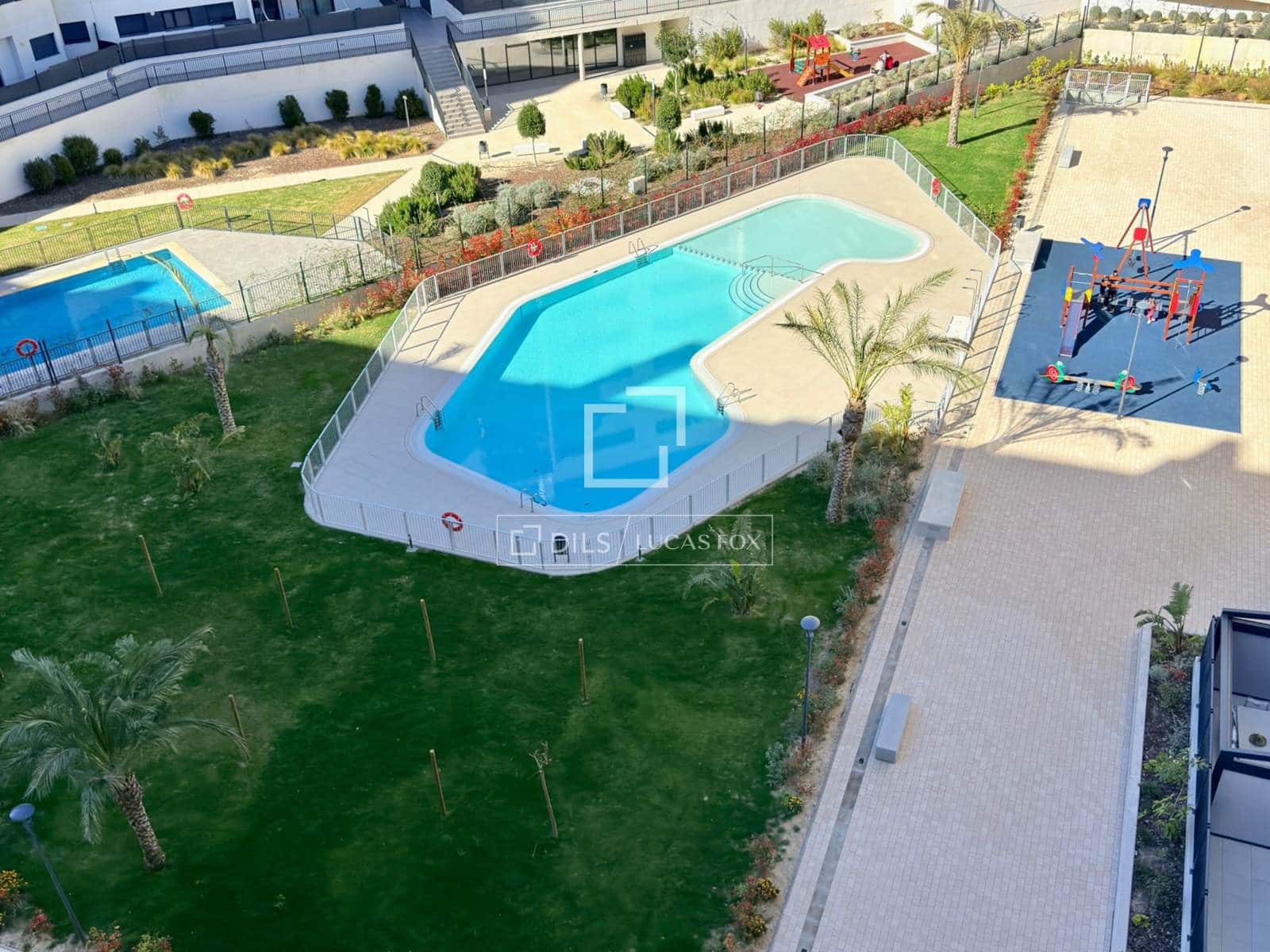 3 soveværelse Lejlighed til salg i Alicante by med swimmingpool garage - € 390.000 (Ref: 9733970)