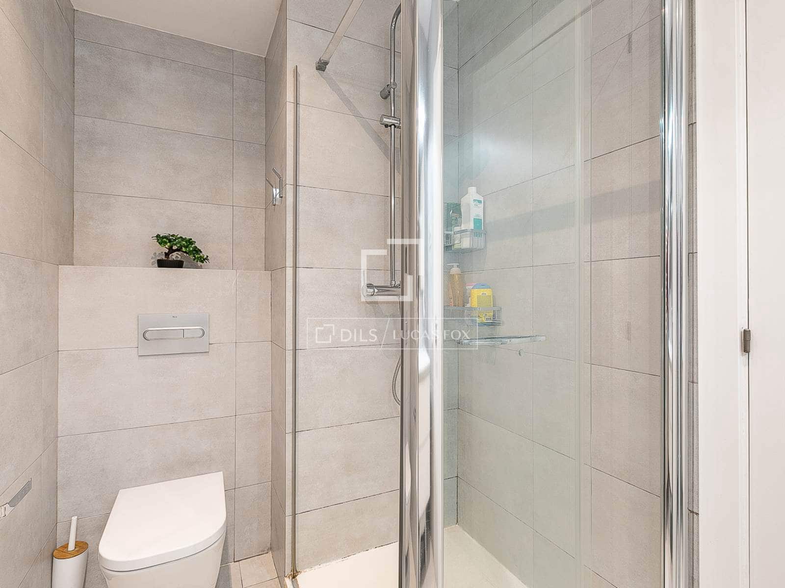 2 bedroom Apartment for sale in Barcelona city - € 575,000 (Ref: 9733971)