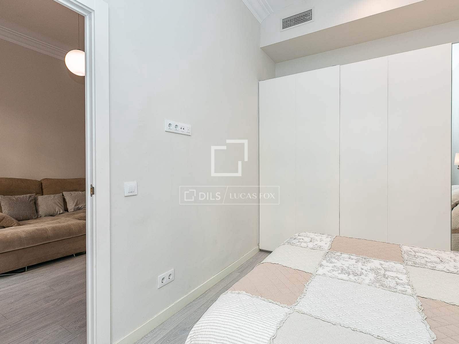 2 bedroom Apartment for sale in Barcelona city - € 575,000 (Ref: 9733971)