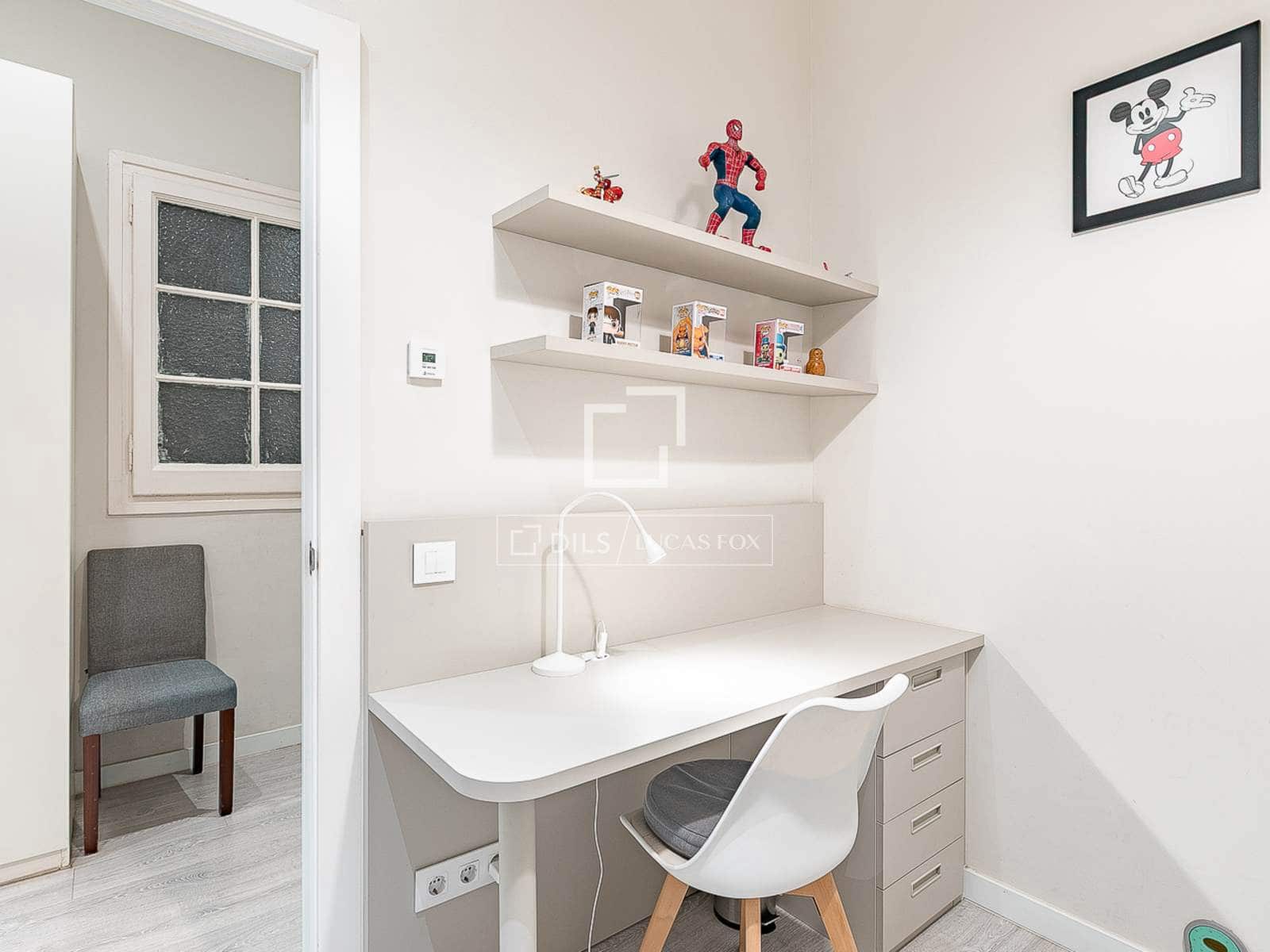 2 bedroom Apartment for sale in Barcelona city - € 575,000 (Ref: 9733971)