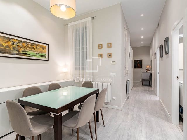 2 bedroom Apartment for sale in Barcelona city - € 575,000 (Ref: 9733971)