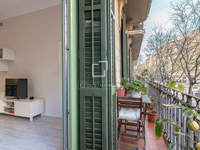 2 bedroom Apartment for sale in Barcelona city - € 575,000 (Ref: 9733971)