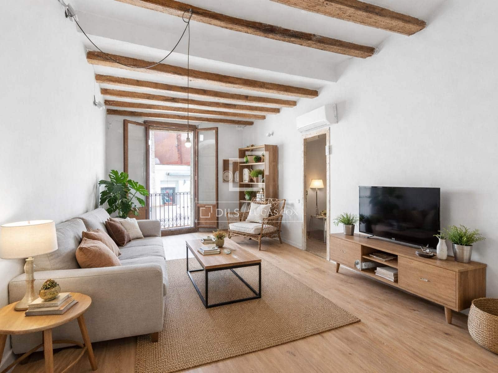 2 makuuhuone Kattohuoneisto myytävänä paikassa Barcelona kaupunki - 445 000 € (Ref: 9733972)