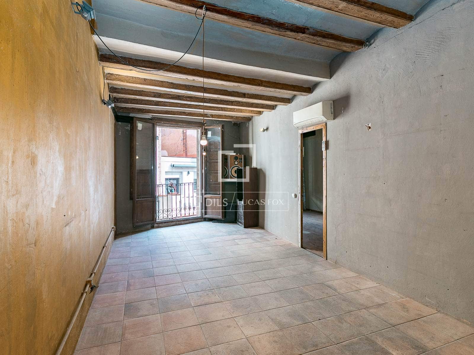 2 makuuhuone Kattohuoneisto myytävänä paikassa Barcelona kaupunki - 445 000 € (Ref: 9733972)