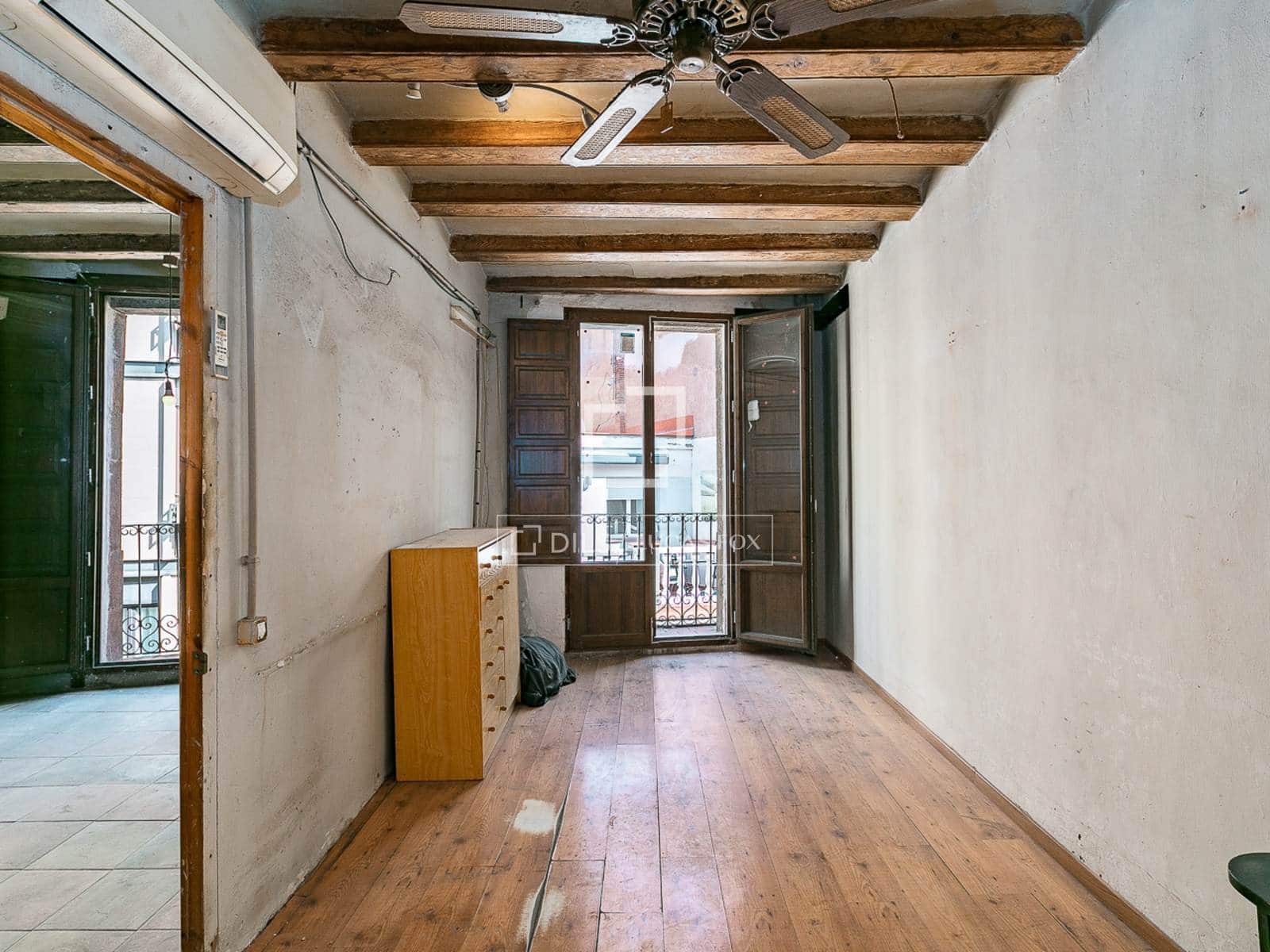 2 makuuhuone Kattohuoneisto myytävänä paikassa Barcelona kaupunki - 445 000 € (Ref: 9733972)