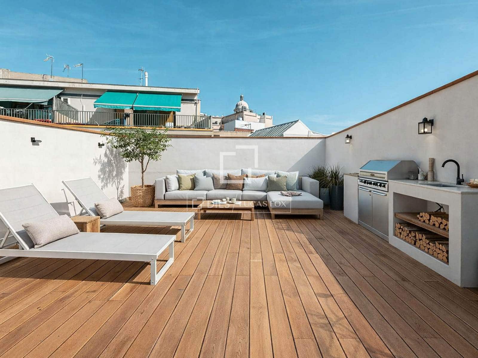 2 makuuhuone Kattohuoneisto myytävänä paikassa Barcelona kaupunki - 445 000 € (Ref: 9733972)