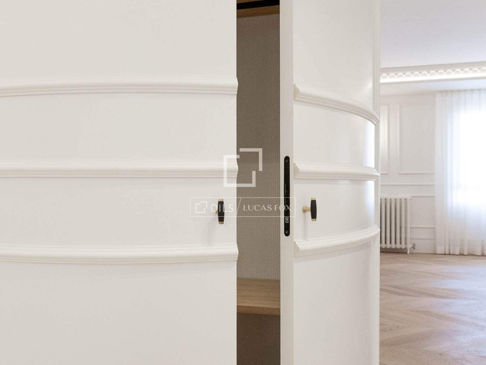 4 bedroom Apartment for sale in Madrid city with garage - € 7,900,000 (Ref: 9733974)