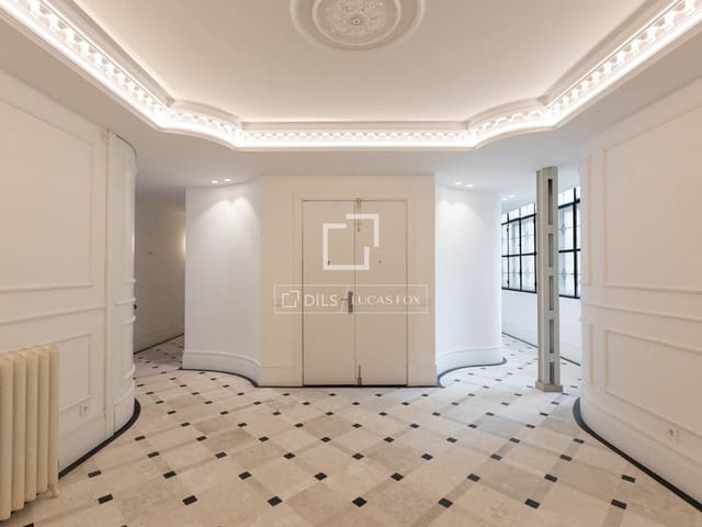 4 slaapkamer Appartement te koop in Recoletos, Madrid stad met garage - € 7.900.000 (Ref: 9733974)