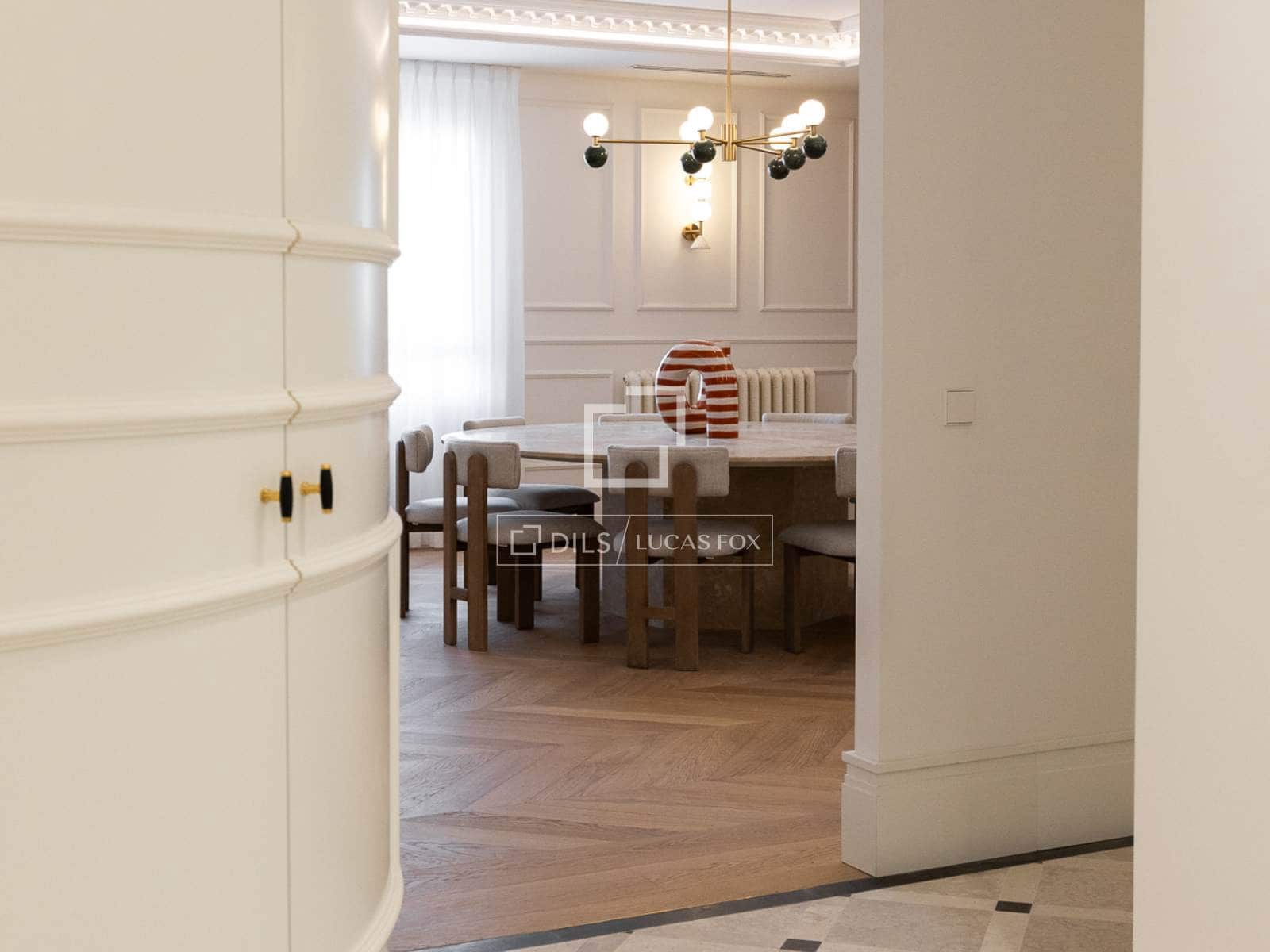 4 bedroom Apartment for sale in Madrid city with garage - € 7,900,000 (Ref: 9733974)