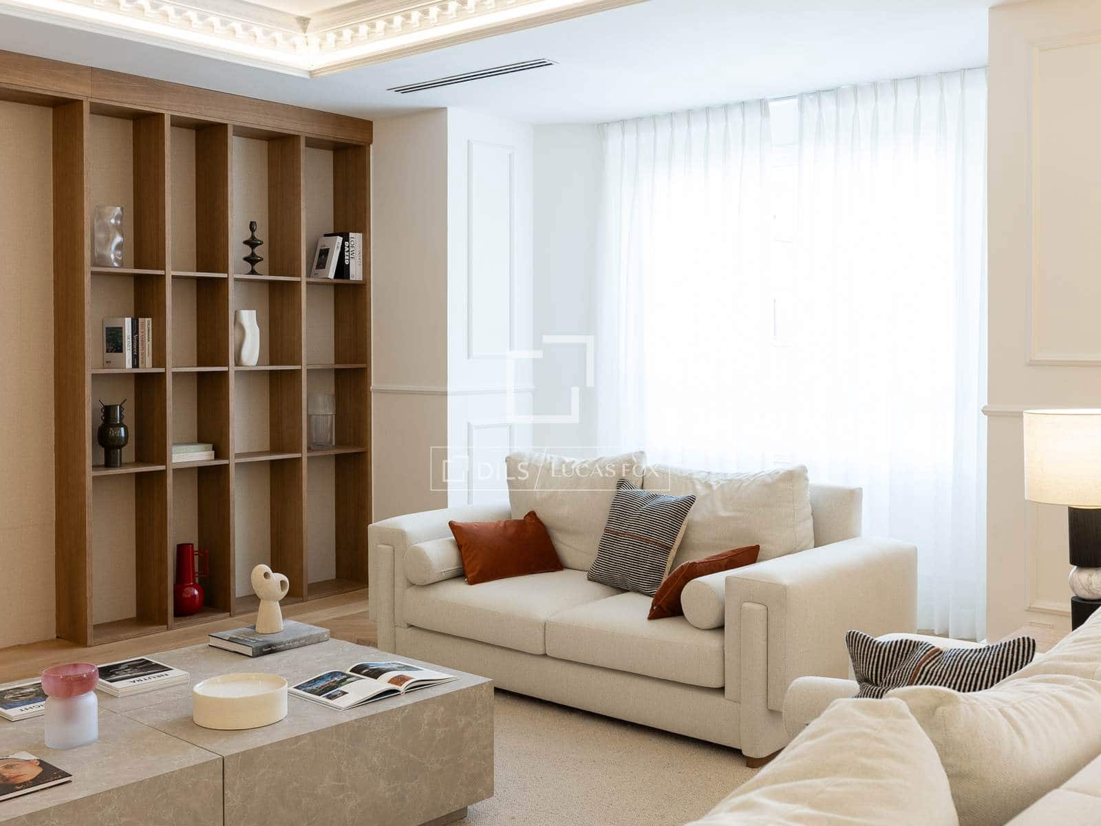 4 bedroom Apartment for sale in Madrid city with garage - € 7,900,000 (Ref: 9733974)