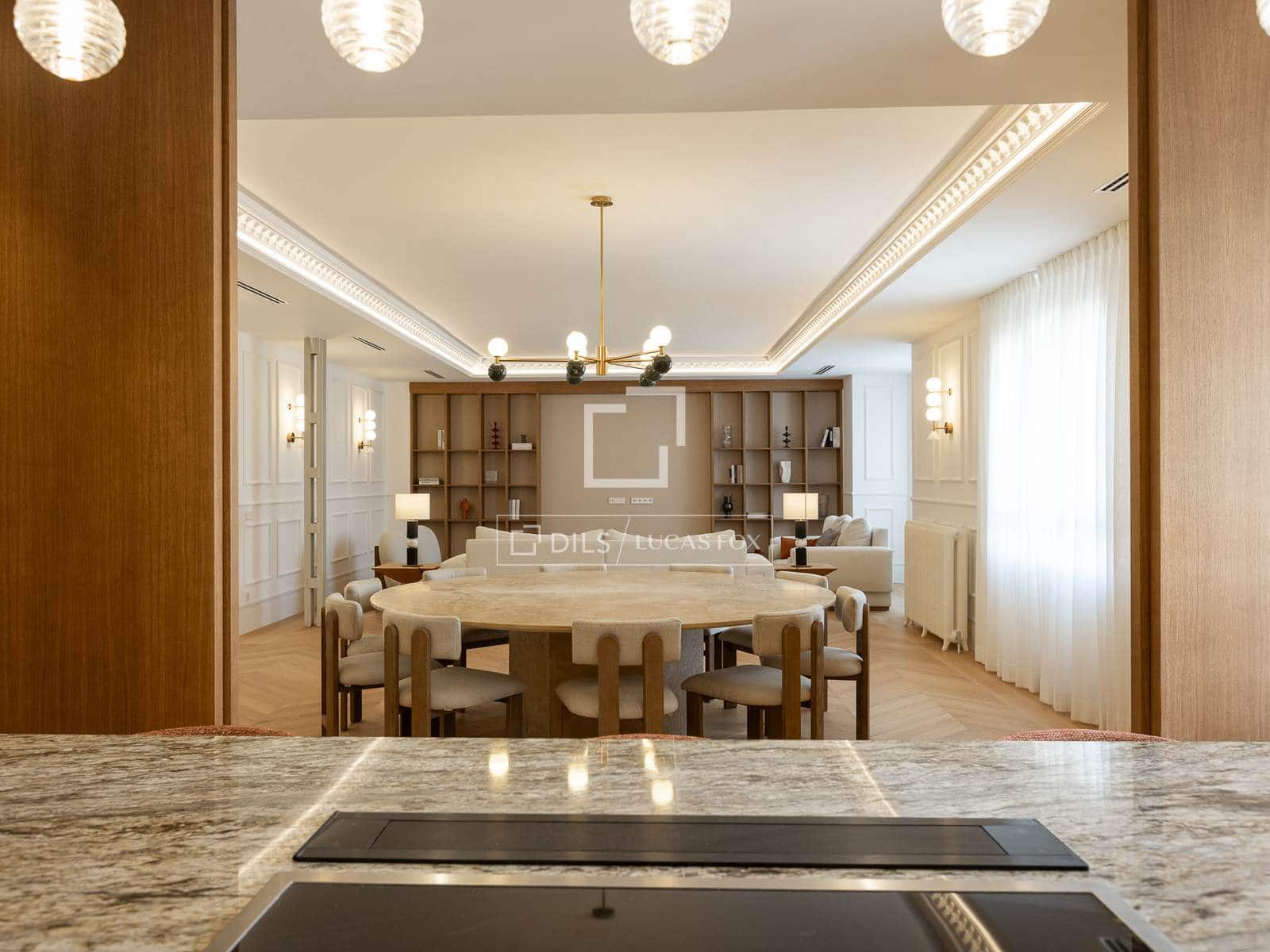 4 bedroom Apartment for sale in Madrid city with garage - € 7,900,000 (Ref: 9733974)