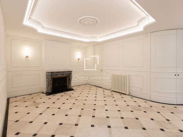 4 slaapkamer Appartement te koop in Recoletos, Madrid stad met garage - € 7.900.000 (Ref: 9733974)