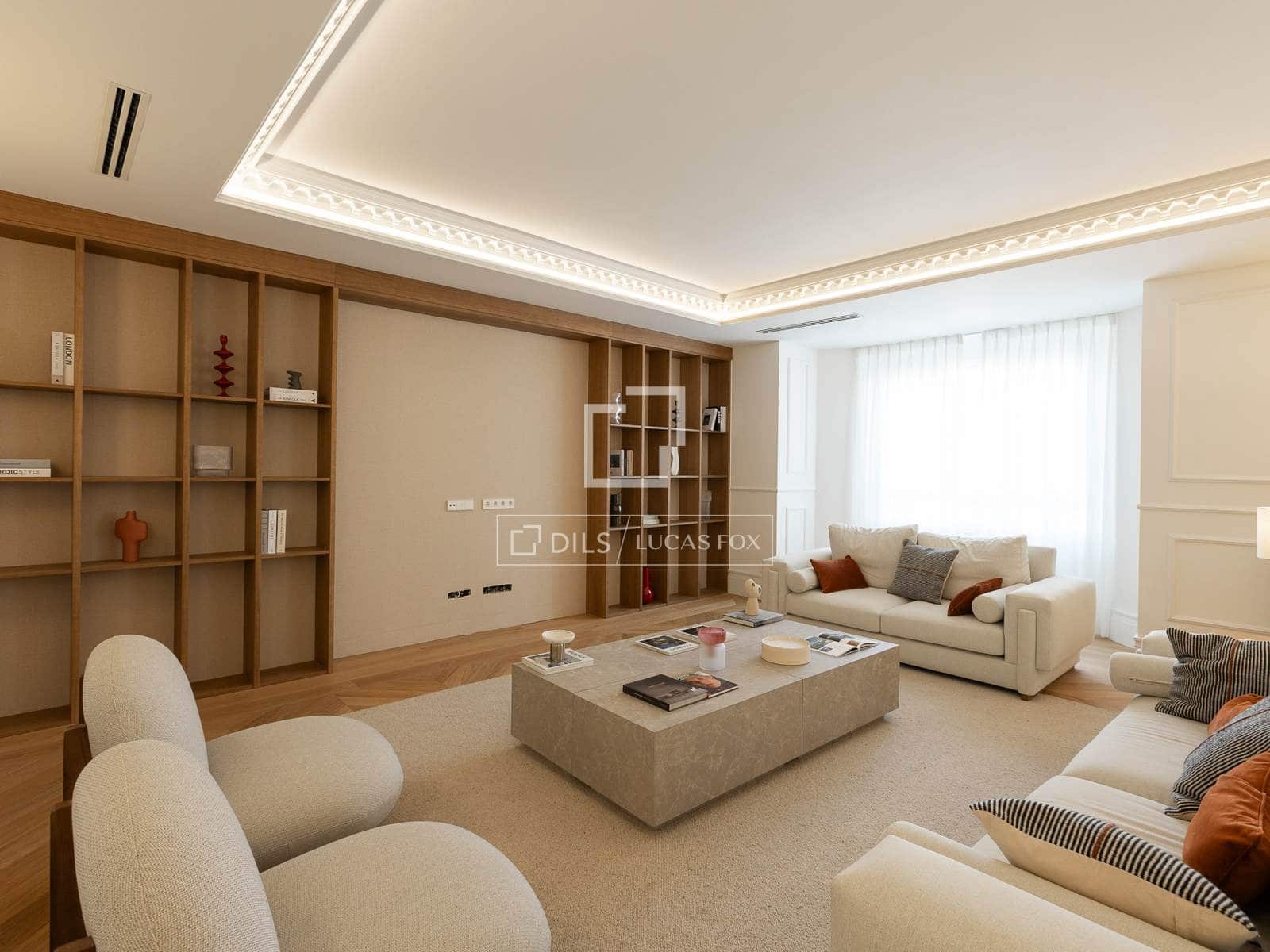 4 bedroom Apartment for sale in Madrid city with garage - € 7,900,000 (Ref: 9733974)