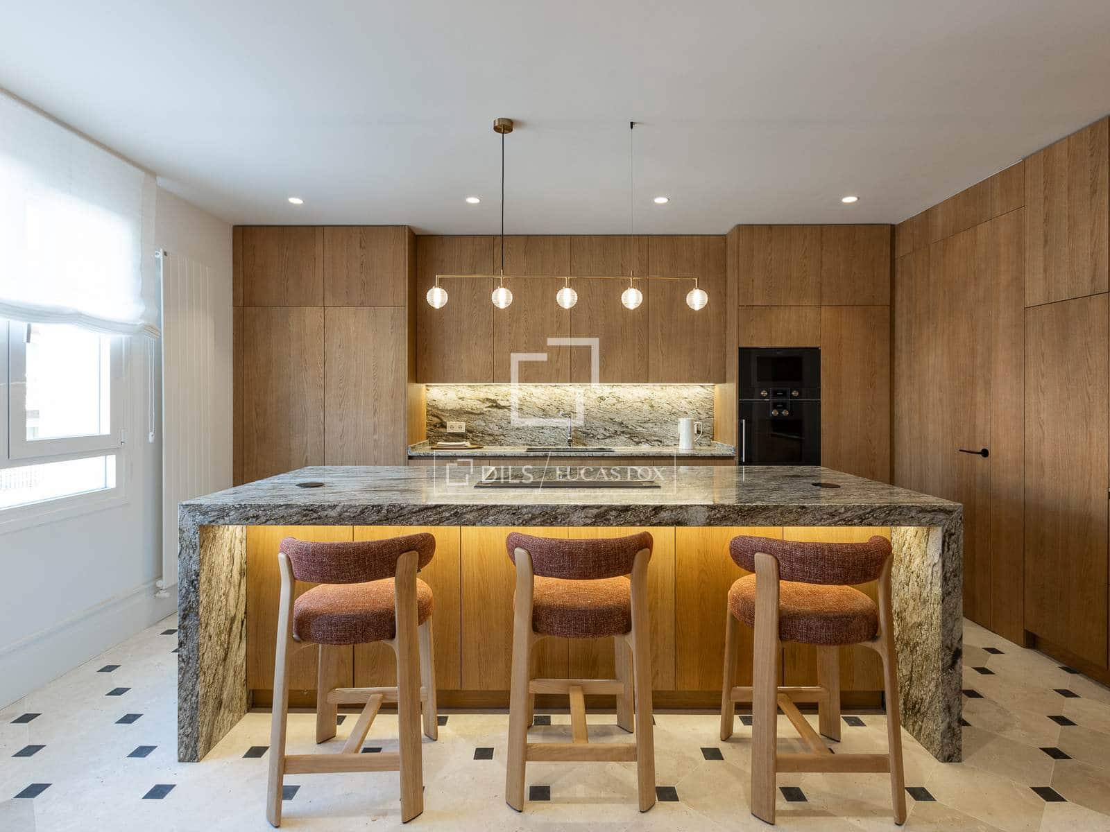 4 bedroom Apartment for sale in Madrid city with garage - € 7,900,000 (Ref: 9733974)