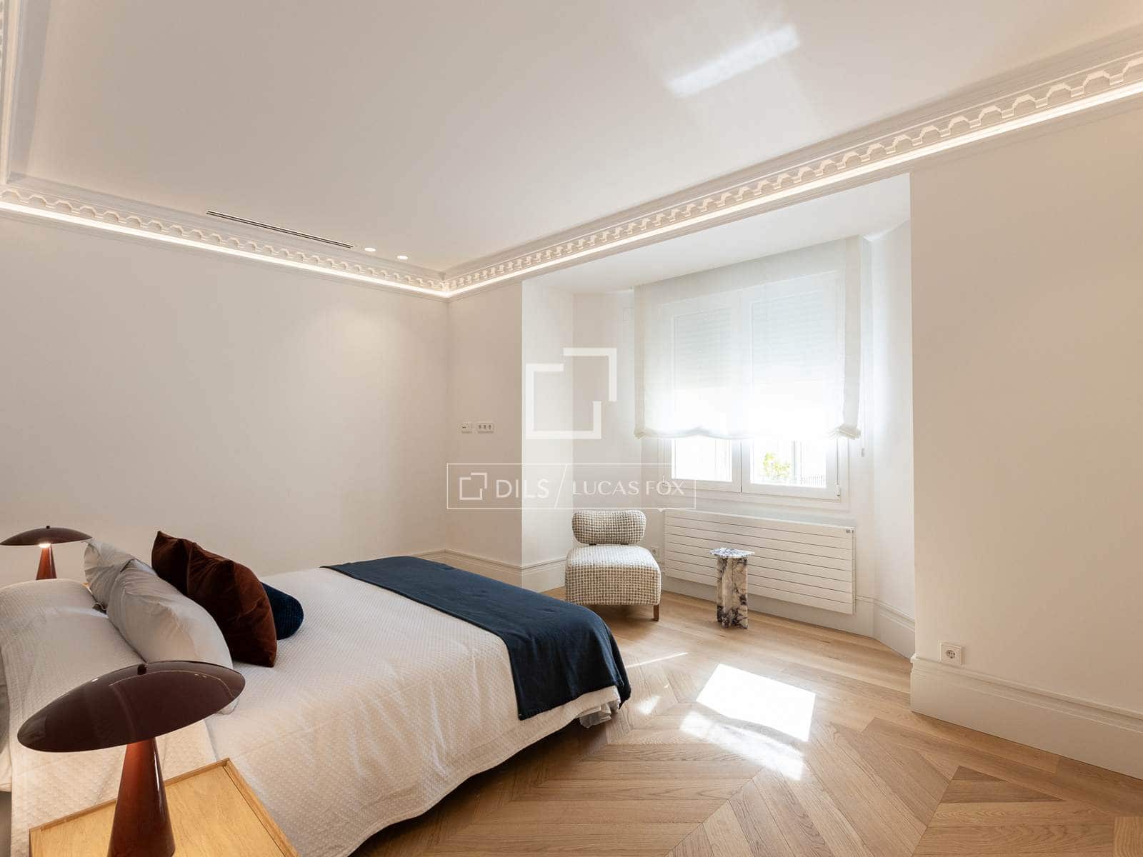 4 bedroom Apartment for sale in Madrid city with garage - € 7,900,000 (Ref: 9733974)