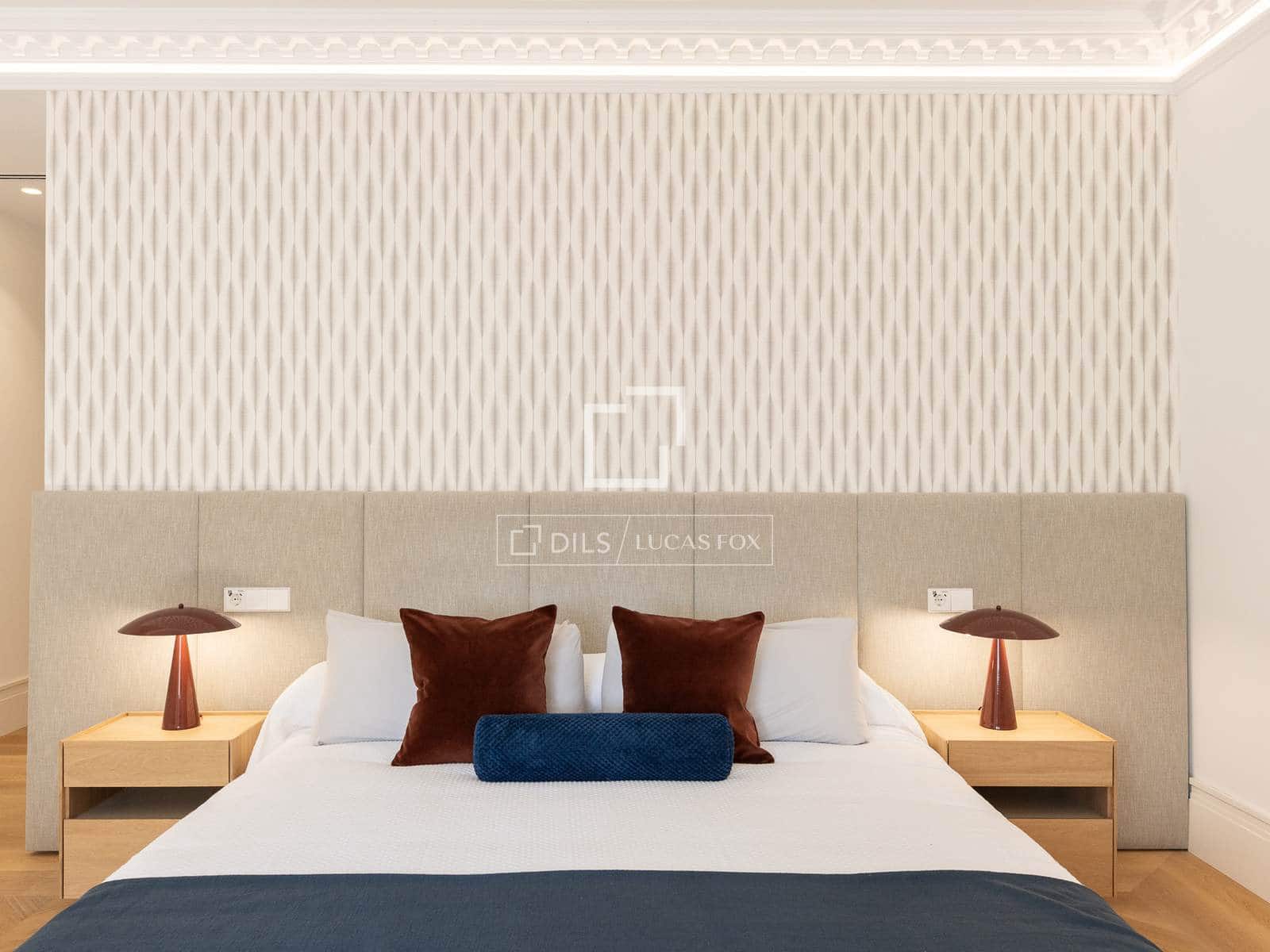 4 bedroom Apartment for sale in Madrid city with garage - € 7,900,000 (Ref: 9733974)