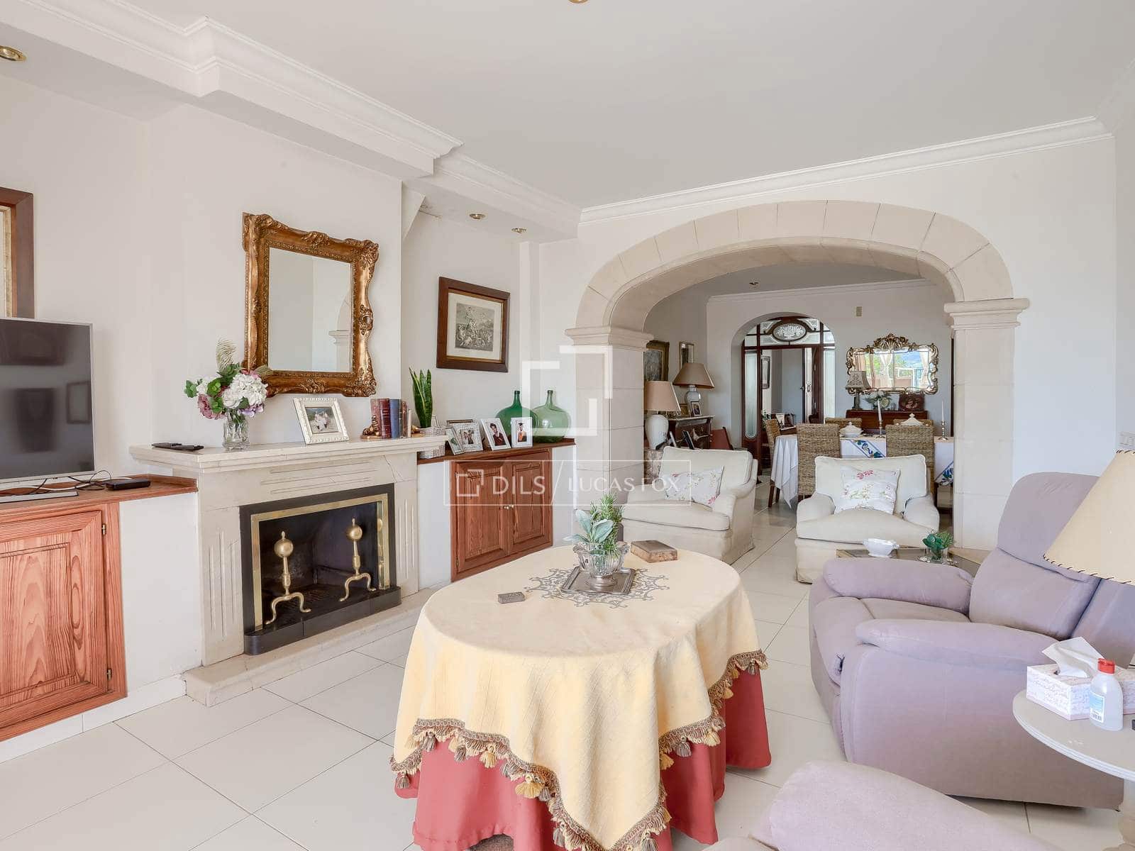 5 bedroom Finca/Country House for sale in Selva - € 1,650,000 (Ref: 9733975)