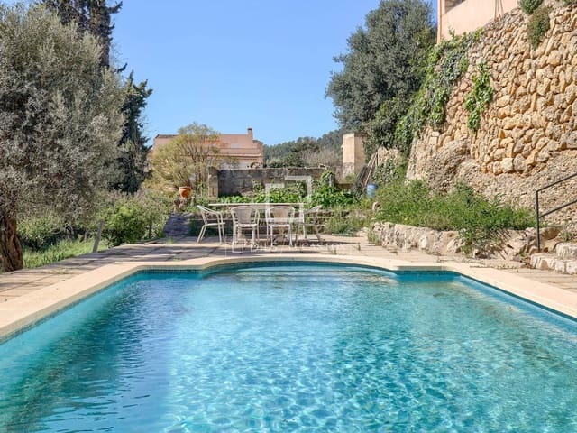 5 bedroom Finca/Country House for sale in Selva - € 1,650,000 (Ref: 9733975)